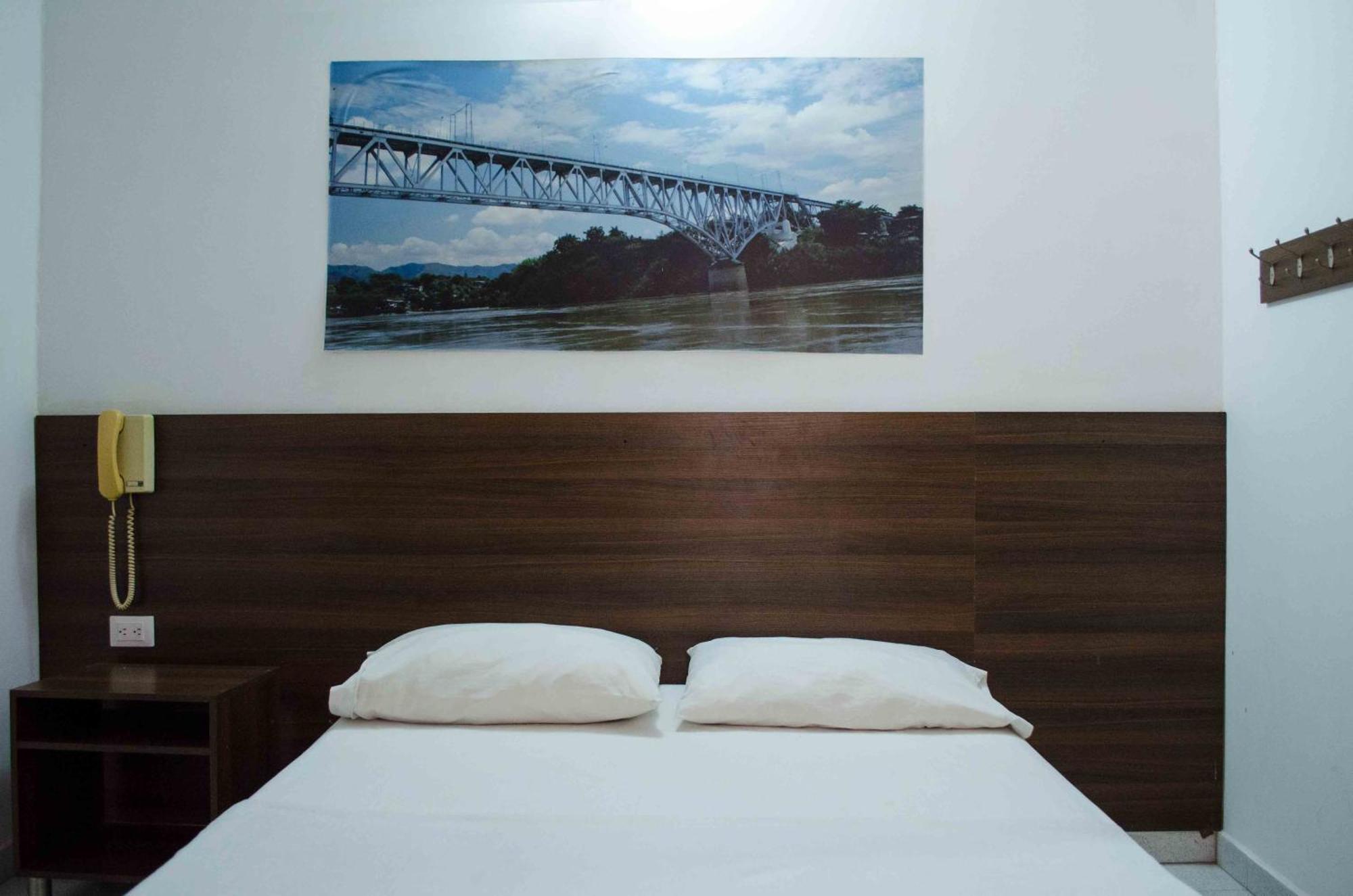 Hotel Elimar Girardot Exterior photo